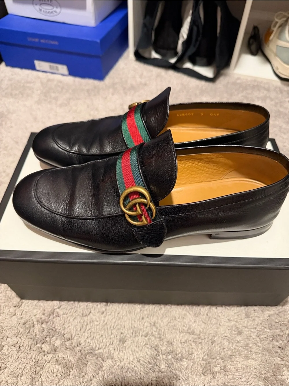 Gucci | Shoes | Gucci Black Leather Loafers With Red Green  display picture 1
